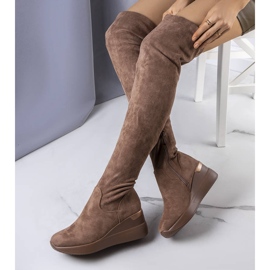 PA1 Botas con cuña en ante beige oscuro de Roland 1