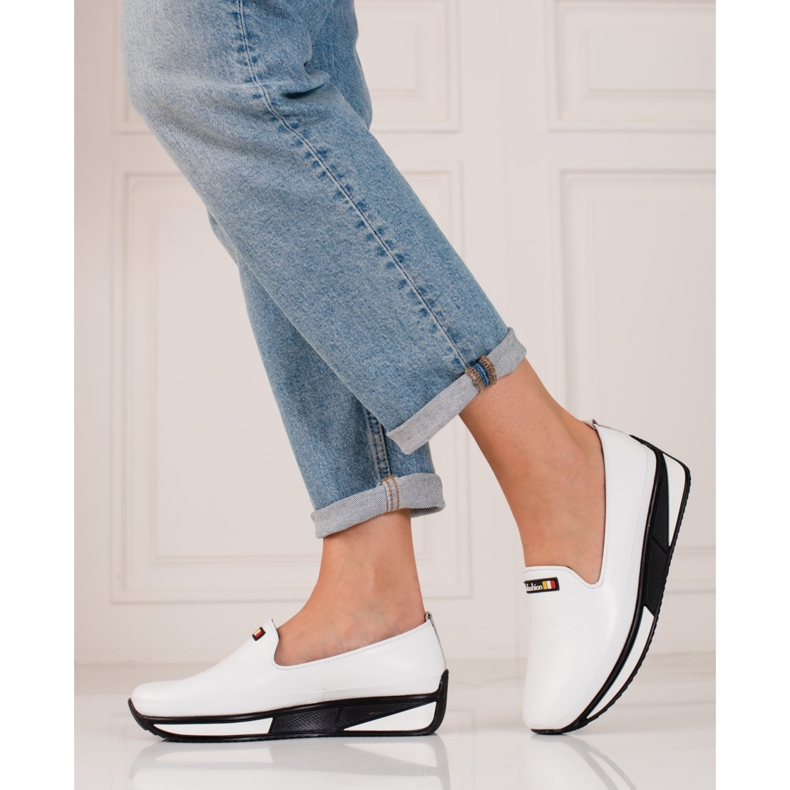 Señores de mujer Shelovet blancos fabricados en piel natural 1