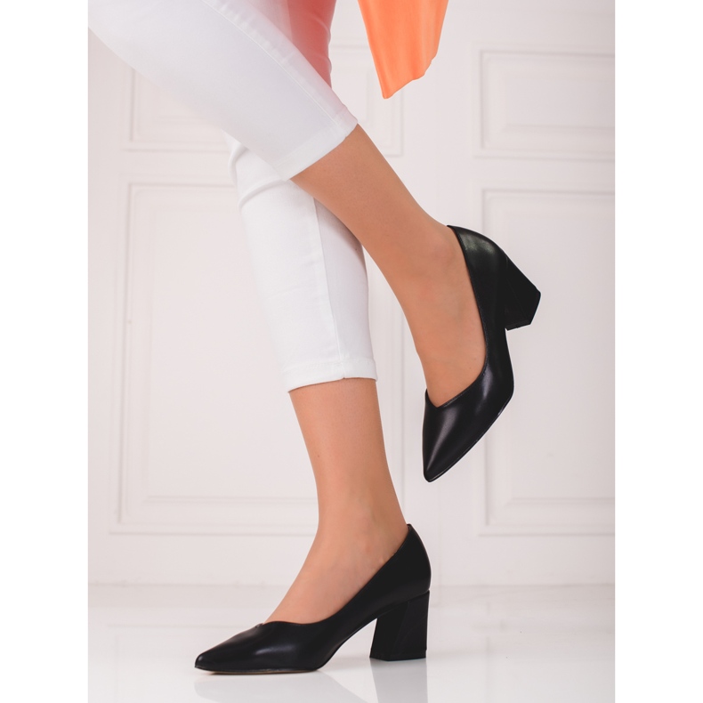 Bombas negras de dama en el puesto de Shelovet negro 1