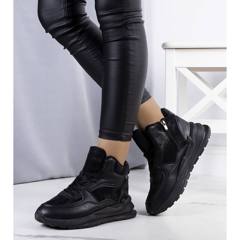 BM Zapatillas negras con aislamiento de Malvern negro 1