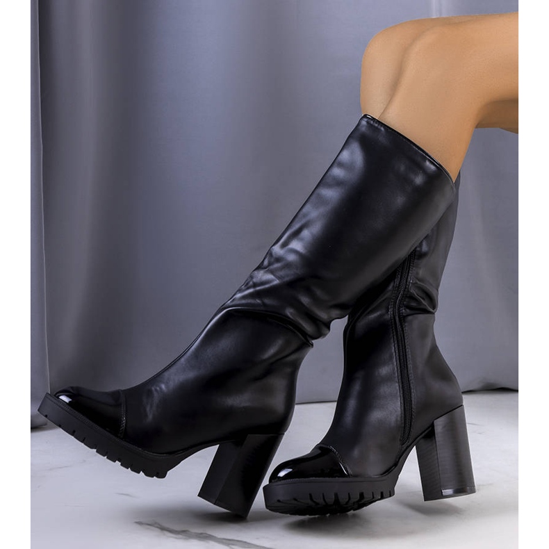 BM Botas negras calientes en el poste de Fogla negro 2