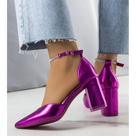 BM Salón rosa con circonita Leighton 1