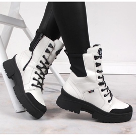 Botas con aislamiento de cuero impermeable Rieker Revolution W RKR571 blanco 9