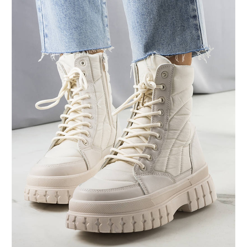 Botas de nieve aislantes beige Arinna 1 Botas de nieve aislantes beige Arinna 1