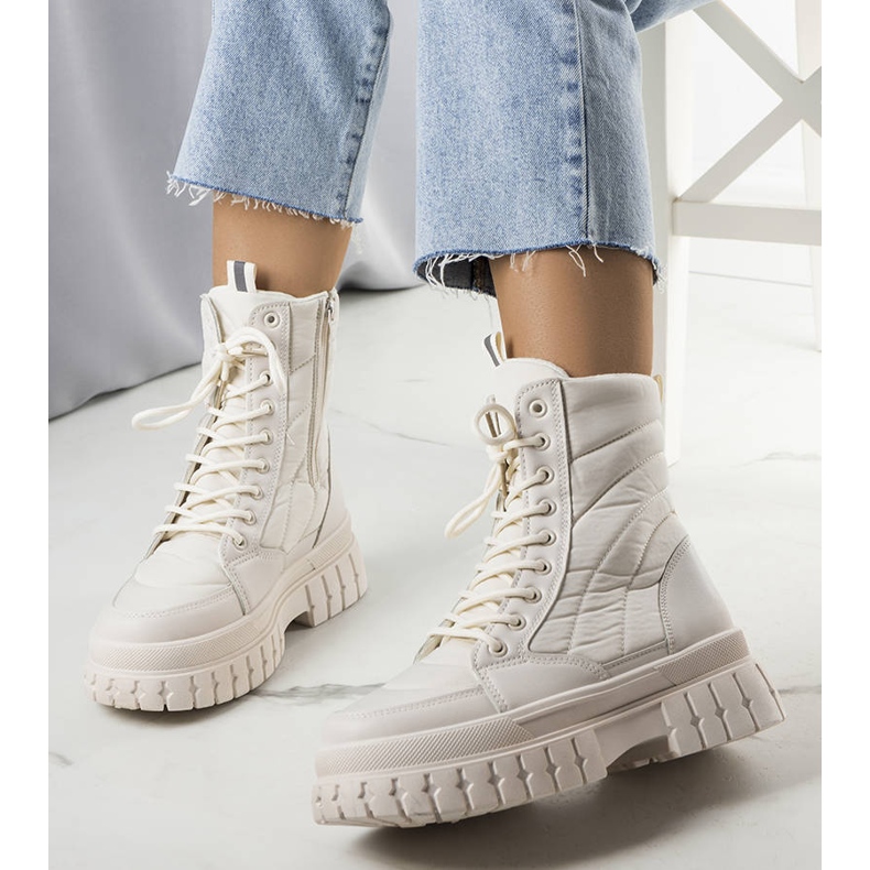 Botas de nieve aislantes beige Arinna 2 Botas de nieve aislantes beige Arinna 2