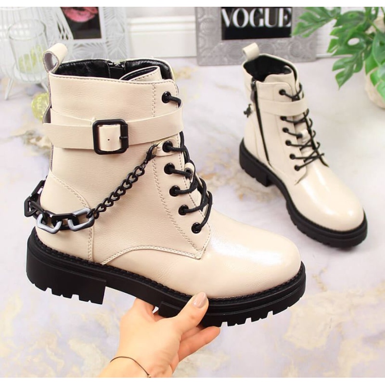 Botas lacadas con cadena insuladas Laura La.Fi W PMR28 beige 1