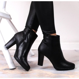 Tacones altos con aislamiento M.Daszyński W SAN8B negro 3