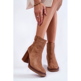 Botas De Mujer De Ante Con Tacón Y Cremallera Camel Odette beige 1 Botas De Mujer De Ante Con Tacón Y Cremallera Camel Odette beige 1