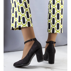 PA1 Zapatos negros con cinturón de Norrie 3