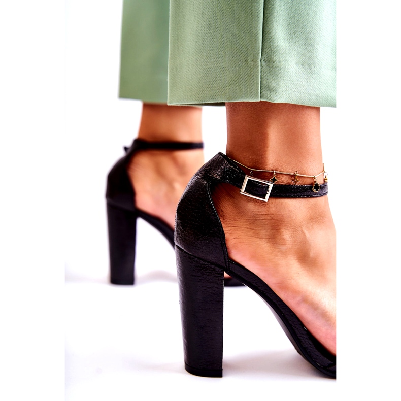 PG1 Sandalias Clásicas Piel On A Bar Negro Sallen 4