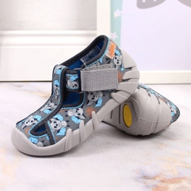 Zapatillas casa velcro infantil con murciélago Befado gris 4