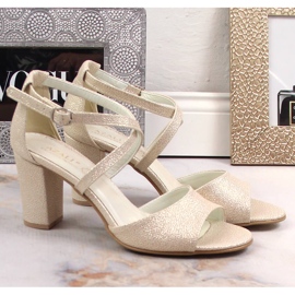Sandalias mujer doradas con poste Azali 2941 beige dorado 2