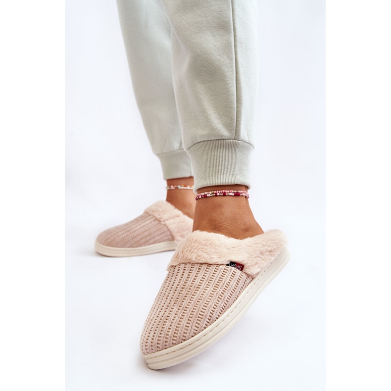 PA1 Pantuflas De Mujer Con Aislamiento Sin Cordones Con Piel Beige Leriss 2