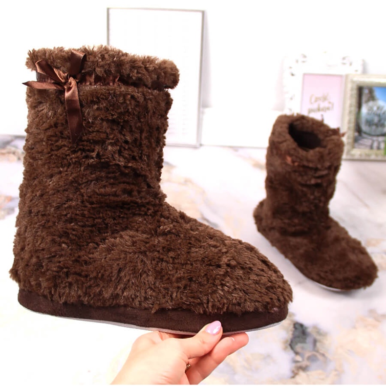 BM Pantuflas altas de piel calentadas para mujer marrón Stella 1