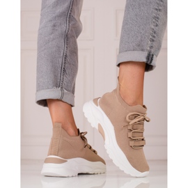 TRENDI Zapatillas Atadas En La Plataforma beige 2