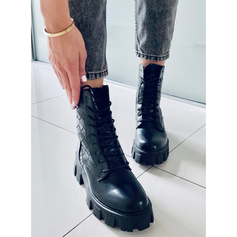 BM Trabajadores con cordones negros Alfre 2