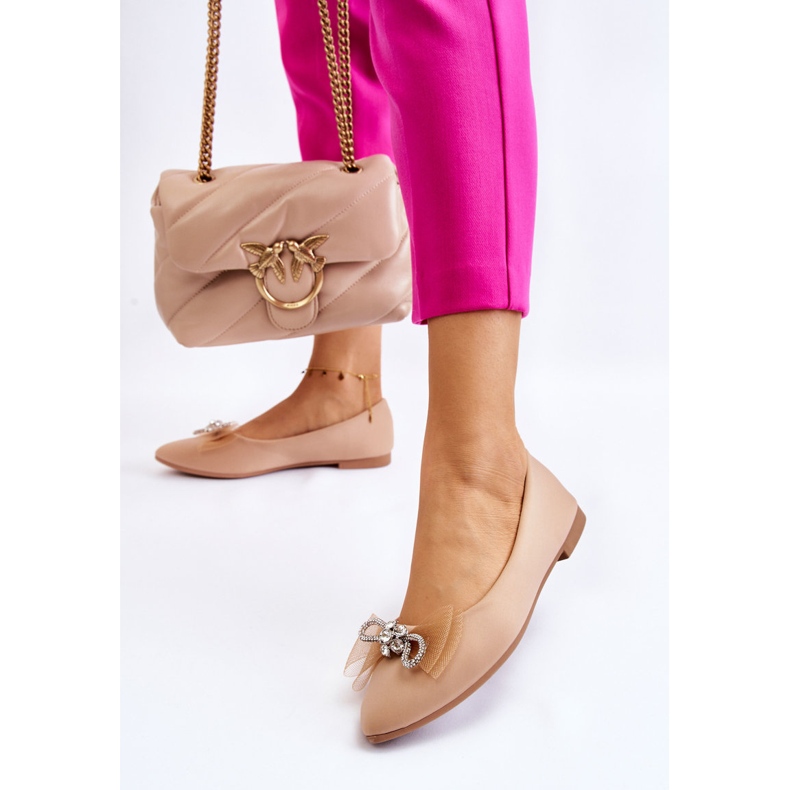 Bailarinas De Mujer En Punta Con Lazo Decorativo Beige Oscuro Luminoso 2