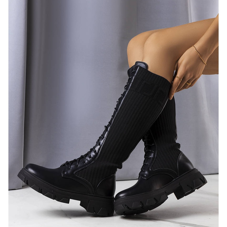 BM Botas negras con cordones de Montis negro 1 BM Botas negras con cordones de Montis negro 1