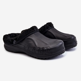 PM2 Chanclas Warm Crocs Hombre Negro Calmo 2
