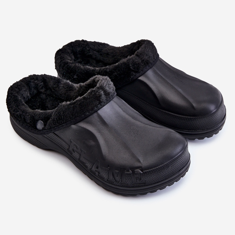 PM2 Chanclas Warm Crocs Hombre Negro Calmo 1