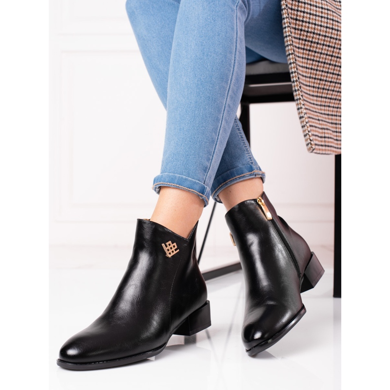 W. Potocki Botas de mujer Potocki con tacón plano negro 1 W. Potocki Botas de mujer Potocki con tacón plano negro 1