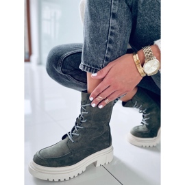 Botas con cordones de ante verde Roisin 1
