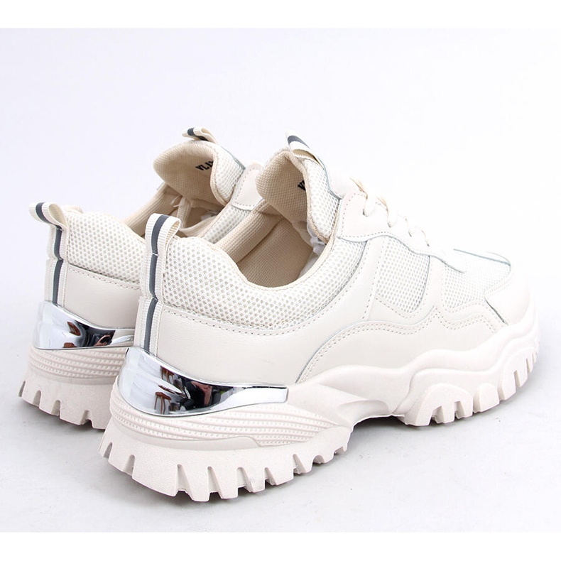 Zapatillas deportivas de mujer beige VL122P Beige 1