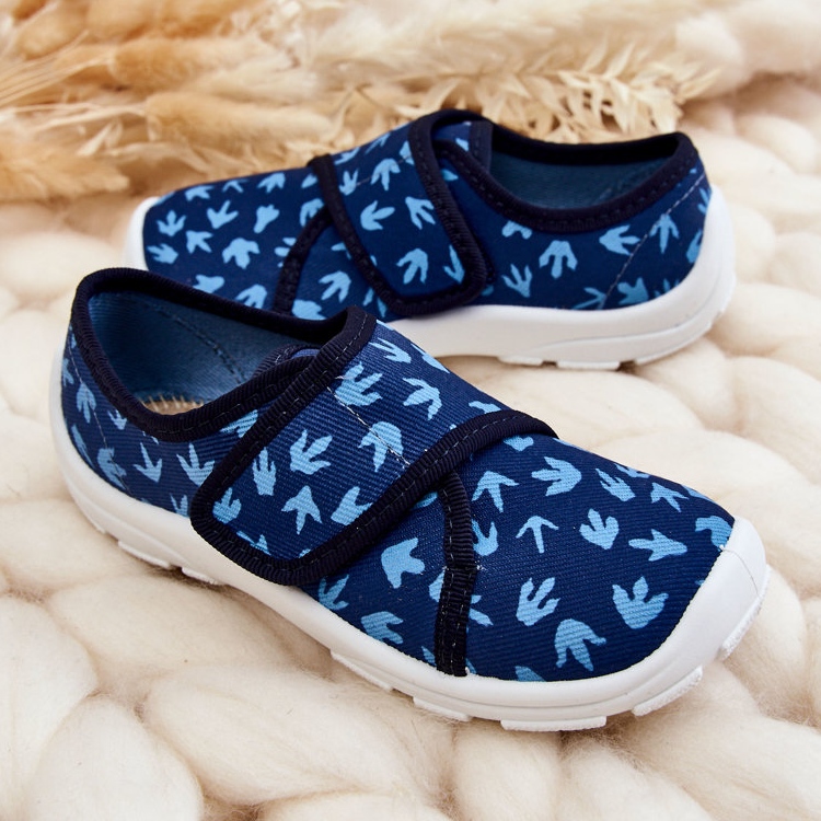 BEFADO S.A. Pantuflas Infantiles Befado Huellas de un Dinosaurio 974X476 Azul Marino 2