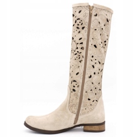 Olivier Botas de mujer caladas Flores beige claro 1 Olivier Botas de mujer caladas Flores beige claro 1