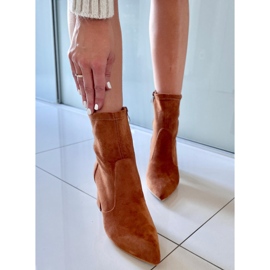 PA1 Botas de ante con tacón de Natalie Camel marrón 4