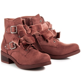 Ideal Shoes Botas con lazos rosado 6
