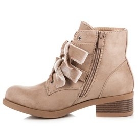 Ideal Shoes Botas con lazos marrón 2