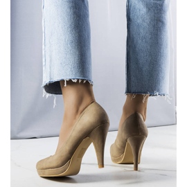 PA1 Zapatos de tacón beige de Emily 2