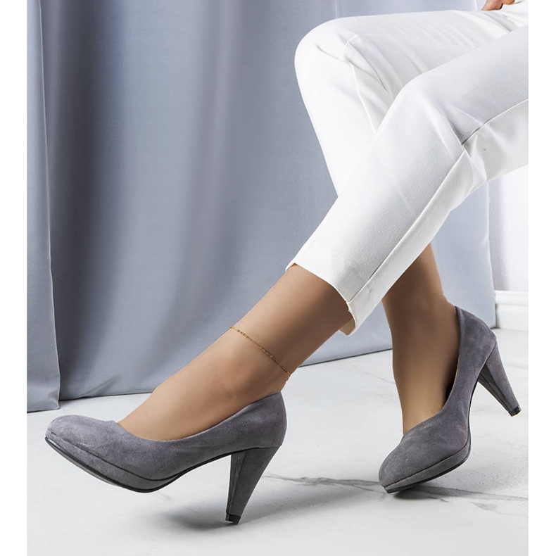 PA1 Zapatos de tacón grises de Freya 1