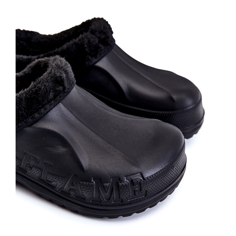 PM2 Chanclas Warm Crocs Hombre Negro Calmo 2