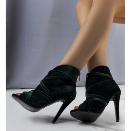Elegantes zapatos de salón verdes con parte superior de Sao 1 Elegantes zapatos de salón verdes con parte superior de Sao 1