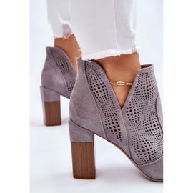 PM1 Botas Tacón Ante Calado Gris Leanna 8