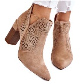 PM1 Botas Tacón Ante Calado Beige Leanna 12