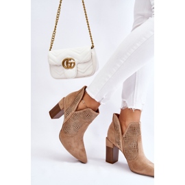 PM1 Botas Tacón Ante Calado Beige Leanna 6