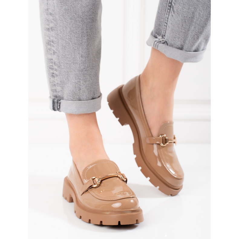 Zapatos lacados marrones Shelovet beige 1