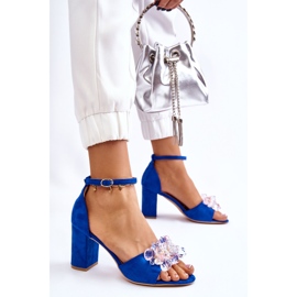 Sandalias elegantes con cristales en los tacones azules de Cameron 5