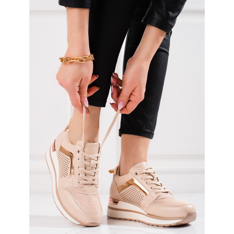 Zapatillas Shelovet de mujer beige de moda. 1