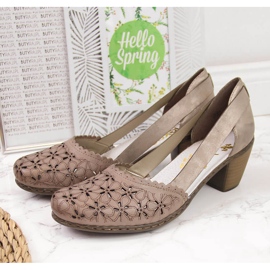 Salones mujer piel calada beige Rieker 40986 3