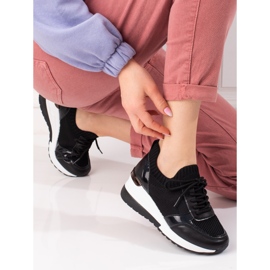Zapatillas de mujer con parte superior flexible. negro 1
