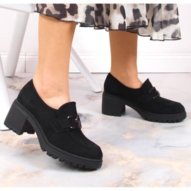 Zapatos de salón ante negro con cadena Vinceza 10921 5