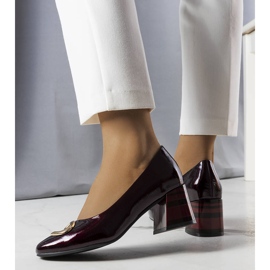 BM Zapatos de salón en charol burdeos de Kathleen rojo 1