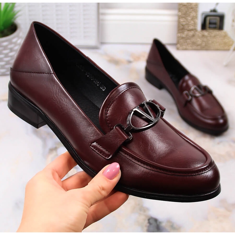 Zapatos burdeos de mujer con tacón plano Vinceza 10904 rojo 1 Zapatos burdeos de mujer con tacón plano Vinceza 10904 rojo 1