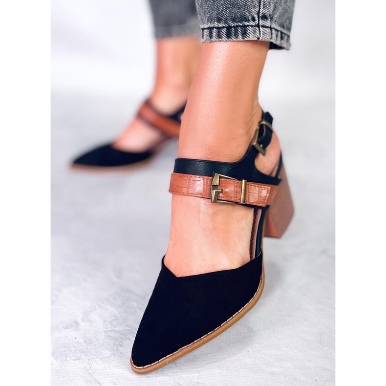 BM Zapatos de tacón abierto Chiatti negros 2