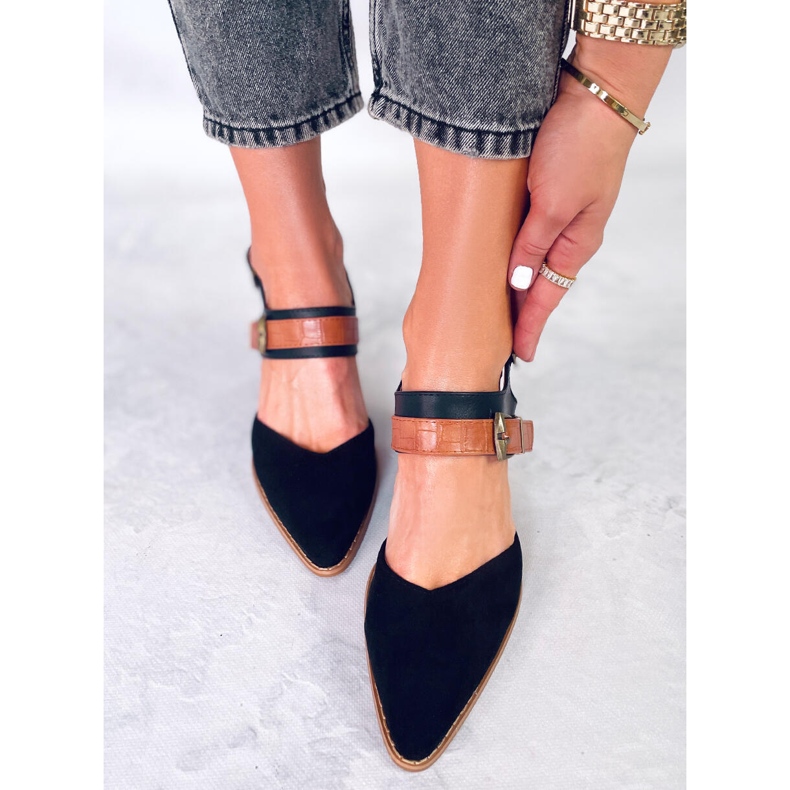 BM Zapatos de tacón abierto Chiatti negros 1