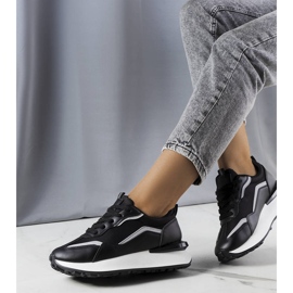 Zapatillas negras en la plataforma Ada negro 1 Zapatillas negras en la plataforma Ada negro 1